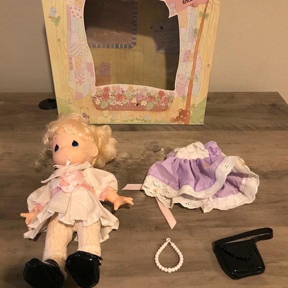 1993 Precious Moments The Forever Friends Club Erica Doll - Picture 1 of 16